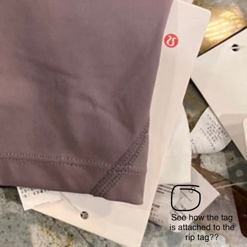 PSA - FAKE LULULEMON ALIGN TANK  *Scam Alert* - Picture 5 of 11